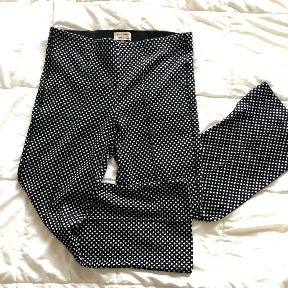 Anthropologie Essential Cropped Flair Trousers